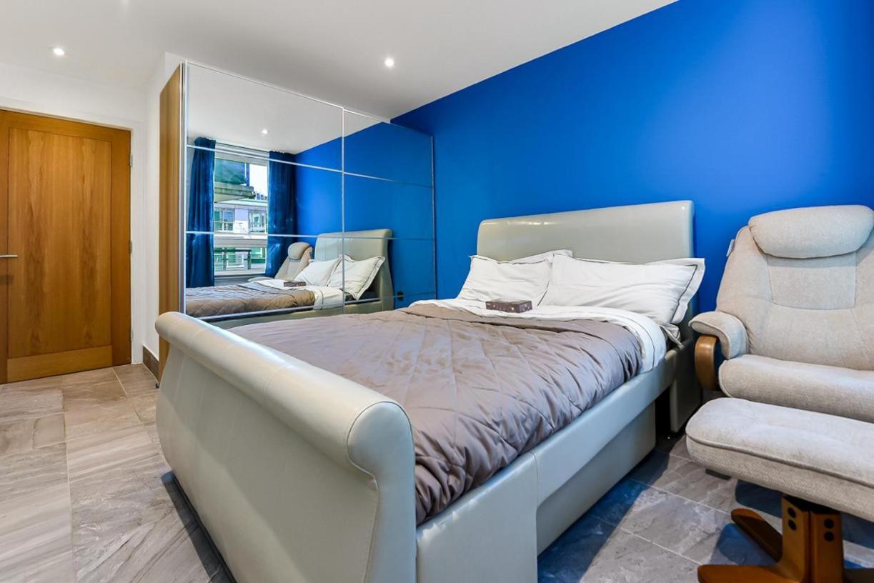 Luxury 2 Bed Close To Londra
