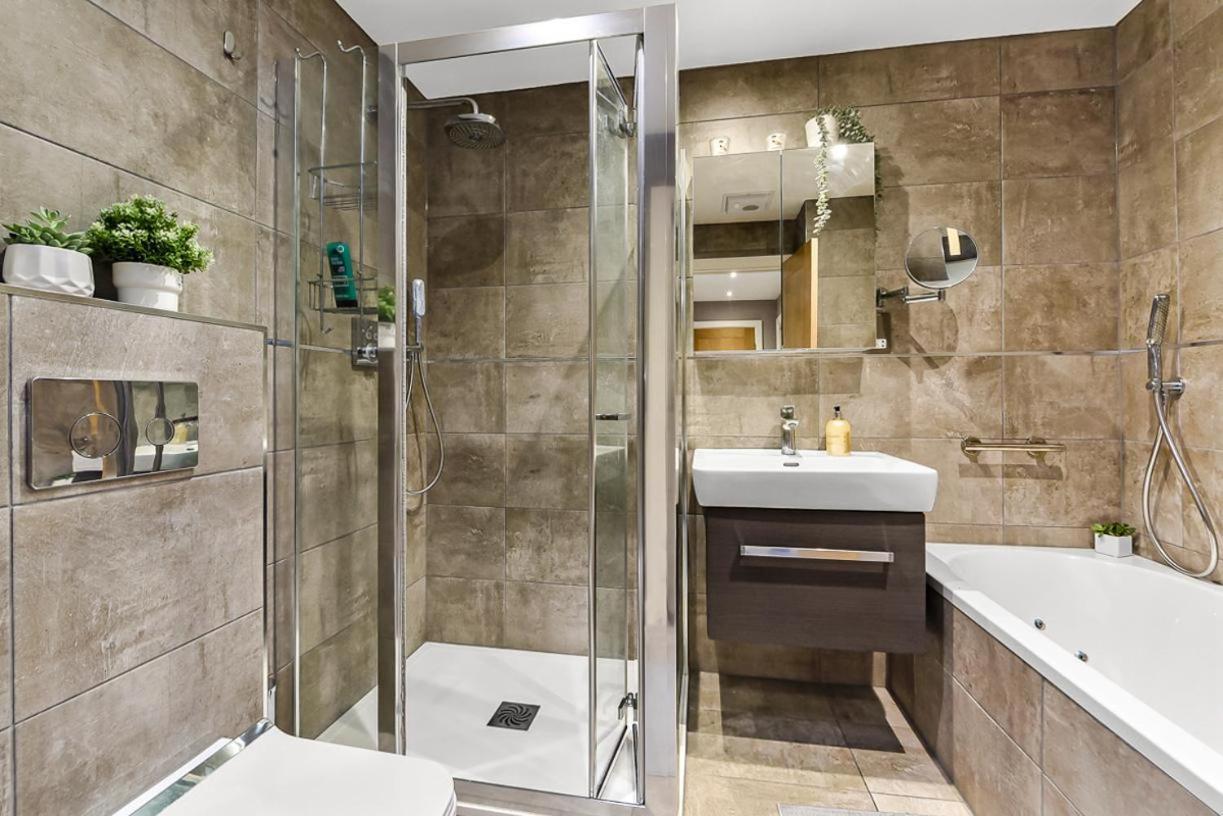 Appartamento Luxury 2 Bed Close To *